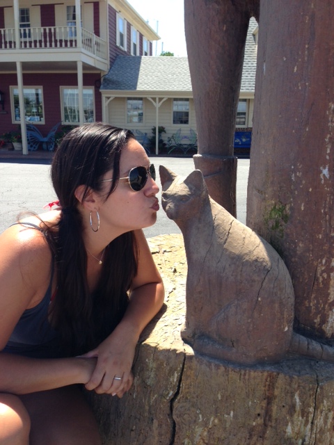 the sailing emporium was a very cat friendly place!
