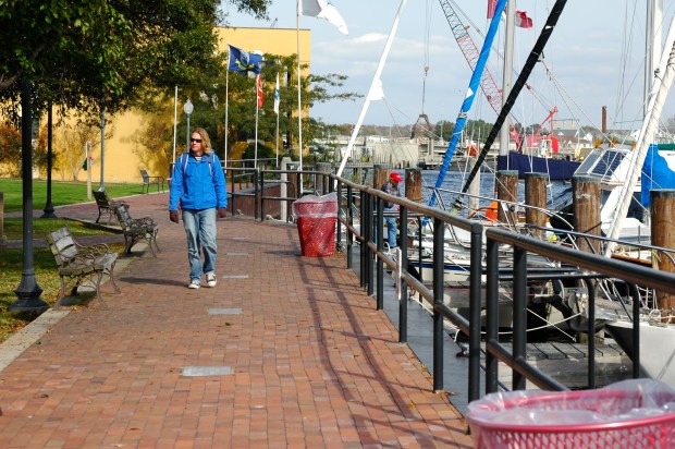 JR at the free docks in Elizabeth City!