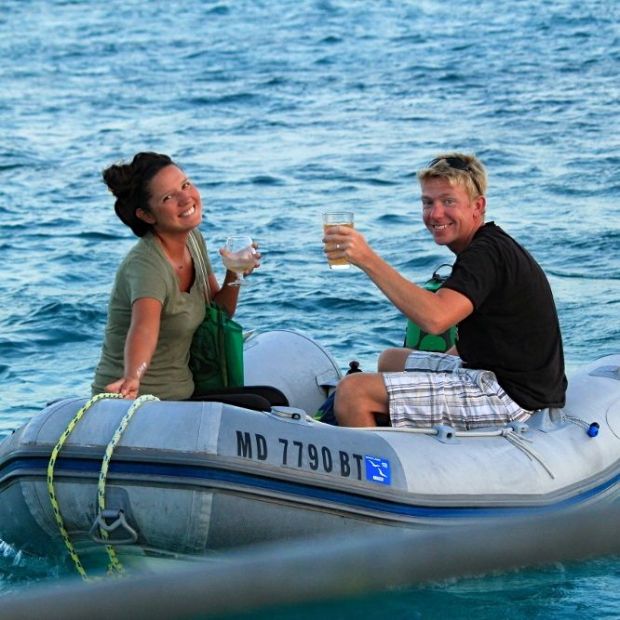 Here's us, heading over to Anthyllide for dinner. Cheers!